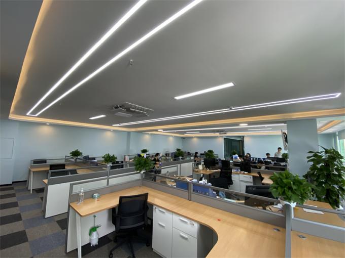 Hasson Disposable Laparoscopic Trocar Blunt Obturator Steel Tube Dengan Fiksasi Jahitan 12